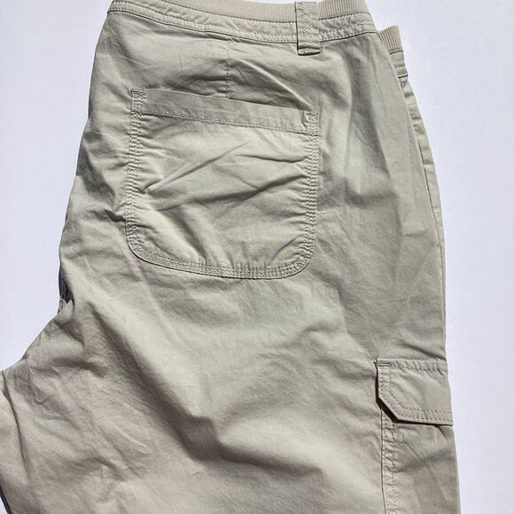 St Johns Bay Bermuda Shorts Womens Size 16W Midrise Beige - Picture 5 of 11